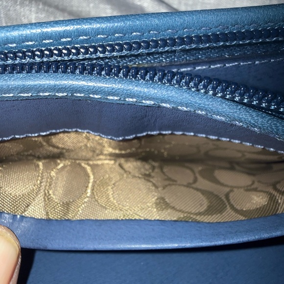 Coach Blue Leather Wallet with Clip - Picture 5 of 7
